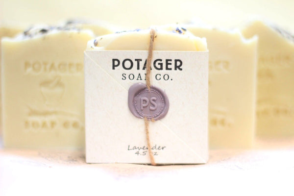 A LOVE AFFAIR WITH LAVENDER - USES & BENEFITS